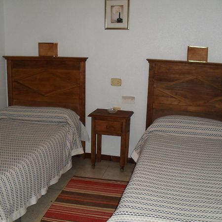 Pension Versalles Algeciras Exterior photo