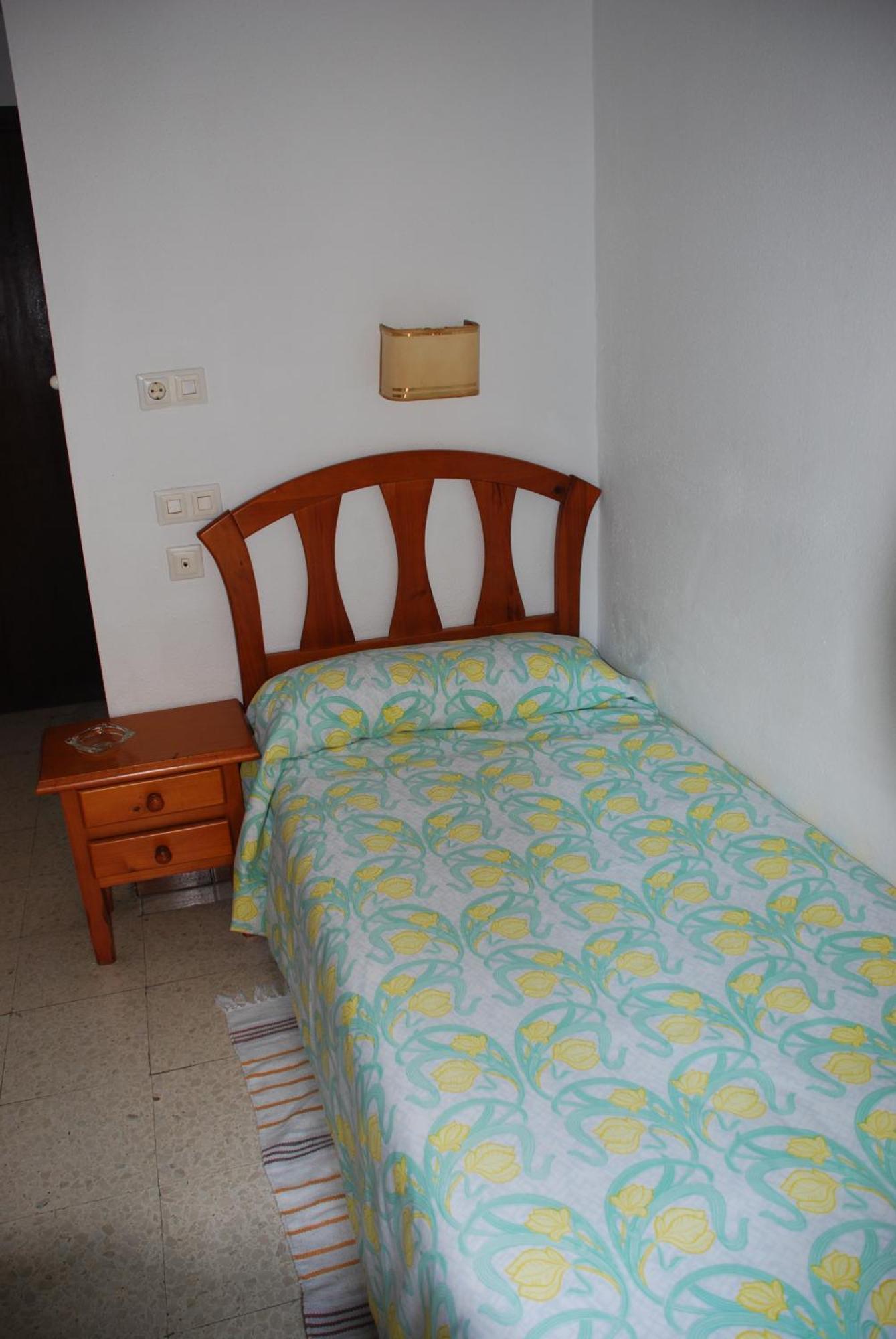 Pension Versalles Algeciras Exterior photo